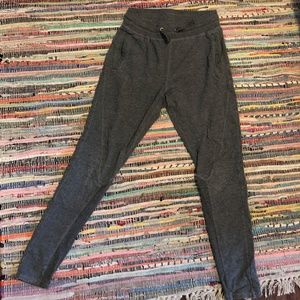 Alo Yoga Dark Grey Leggings